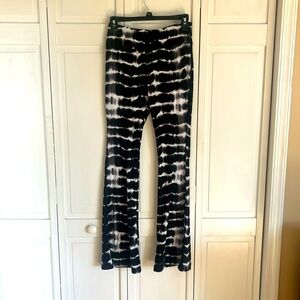 Tie dye flare leggings